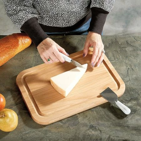 Fleur De Lis Red Alder Engraved Wood Cutting Board 5 Fleur De Lis Red Alder Engraved Wood Cutting Board - Image 5