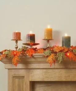 Lighted Maple Harvest Garland